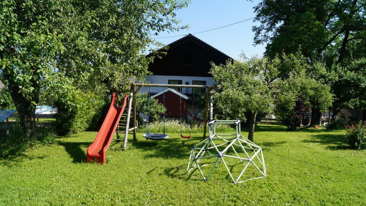Ferienwohnung Auf Einem Richtigen Bauernhof Finkenstein am Faaker See Dış mekan fotoğraf